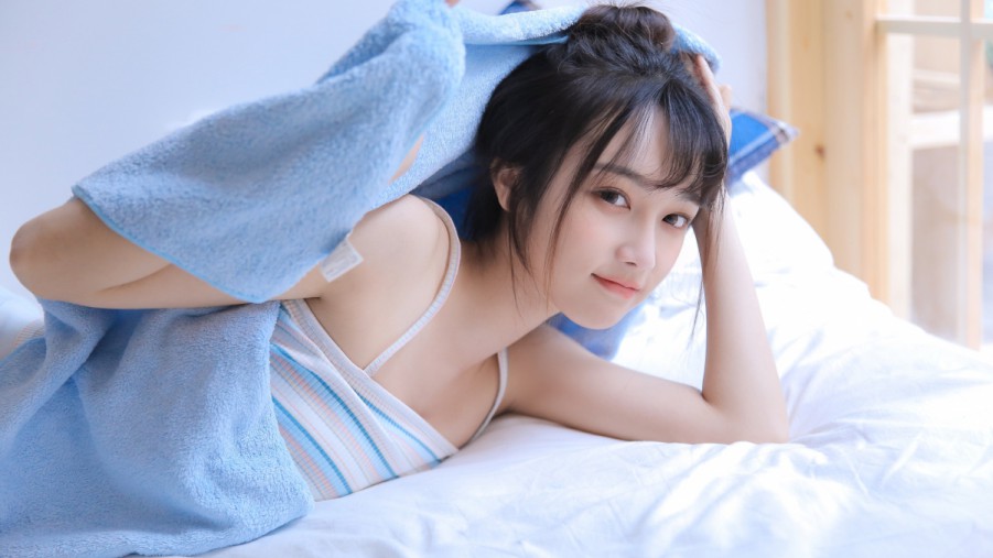【我独自生活游戏无限版】我独自生活游戏2.1去广告无限版下载 安卓版